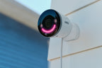 Lorex 4K Spotlight Indoor/Outdoor Wi-Fi 6 Security Camera with Smart Security Lighting (32GB)