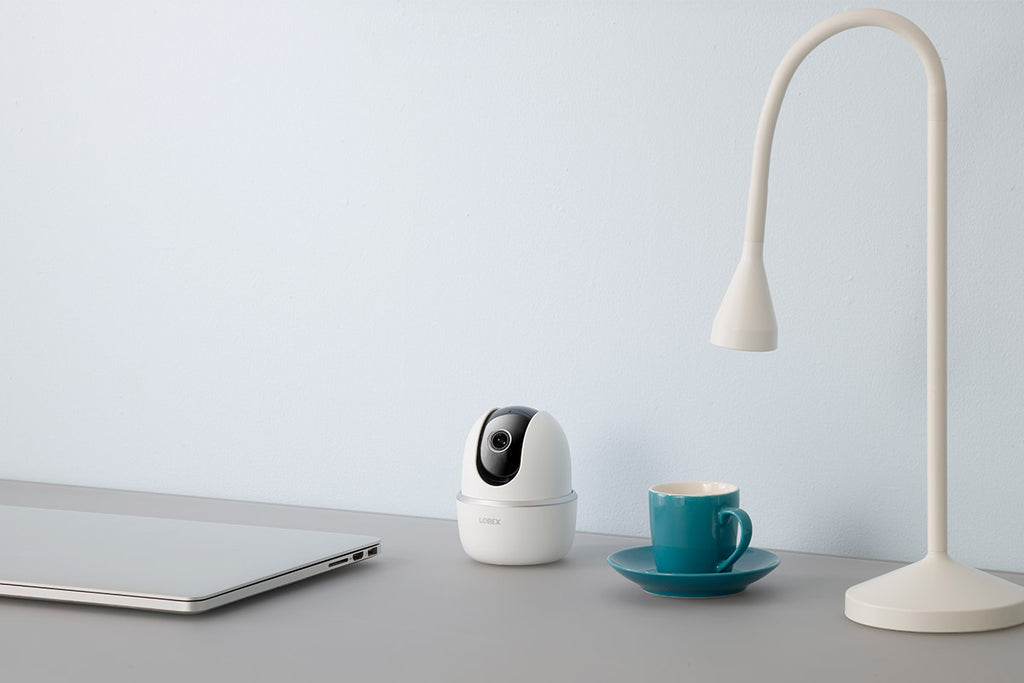 Lorex 2K Pan-Tilt Indoor Wi-Fi Security Camera