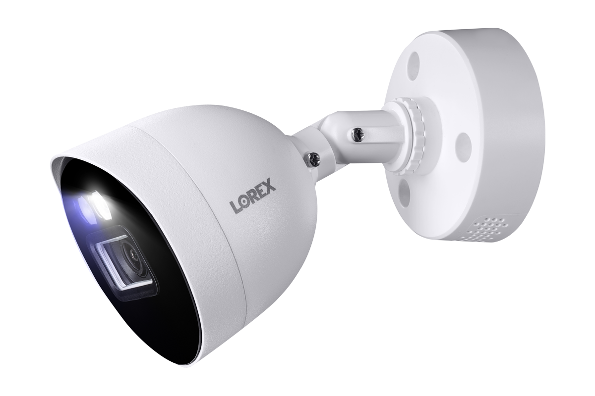 Lorex Fusion 4K 12 Channels (8 Wired and 4 Fusion Wi-Fi) 2TB Wired DVR System with Smart Deterrence Cameras