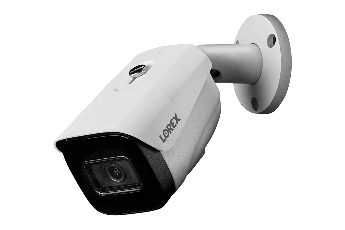 Lorex 4K (8MP) Smart IP White Security Camera with Listen-in Audio and Real-Time 30FPS Recording - Open Box