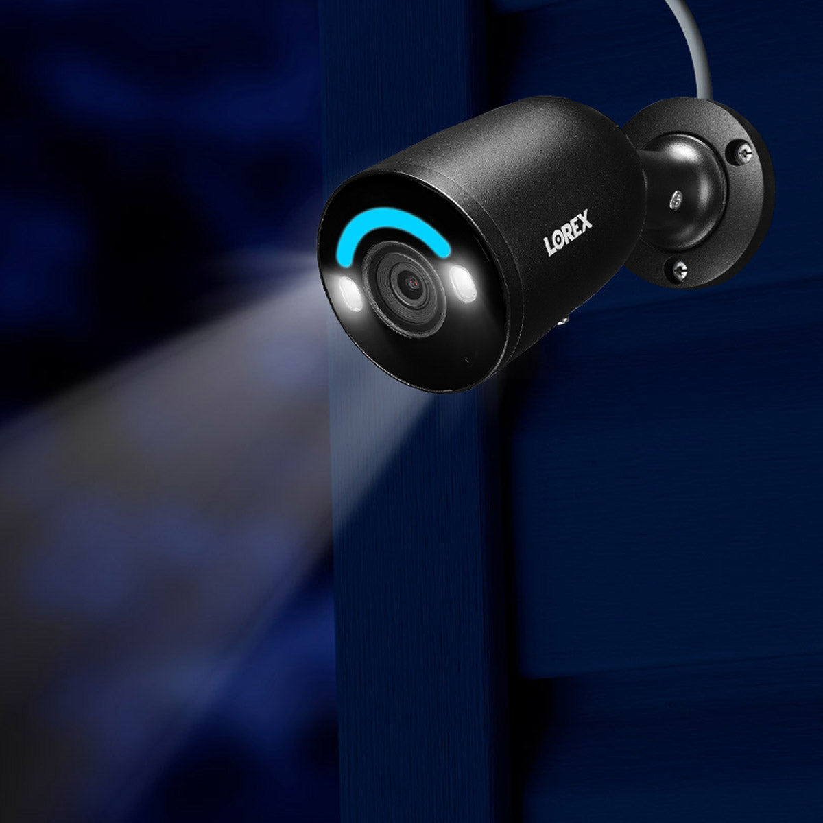 Lorex 4K IP Wired Bullet Security Camera with Smart Security Lighting and Smart Motion Detection (4-pack)