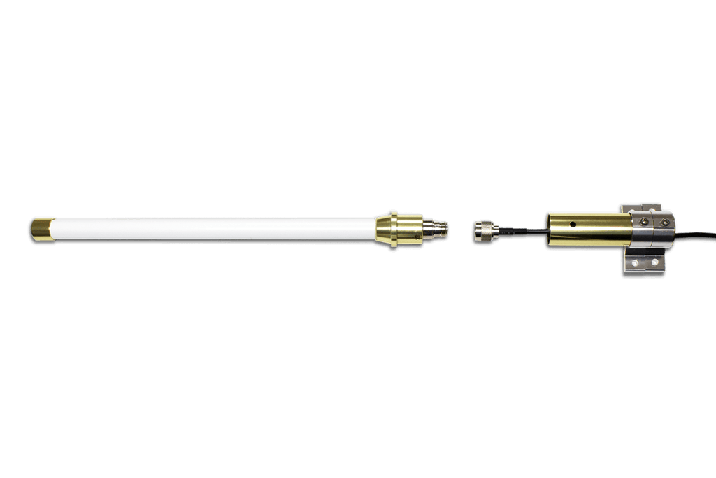 Omni-directional wireless range extender antenna